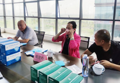 中國醫(yī)保商會(huì)秘書長蒞臨安徽盒子健康科技考察